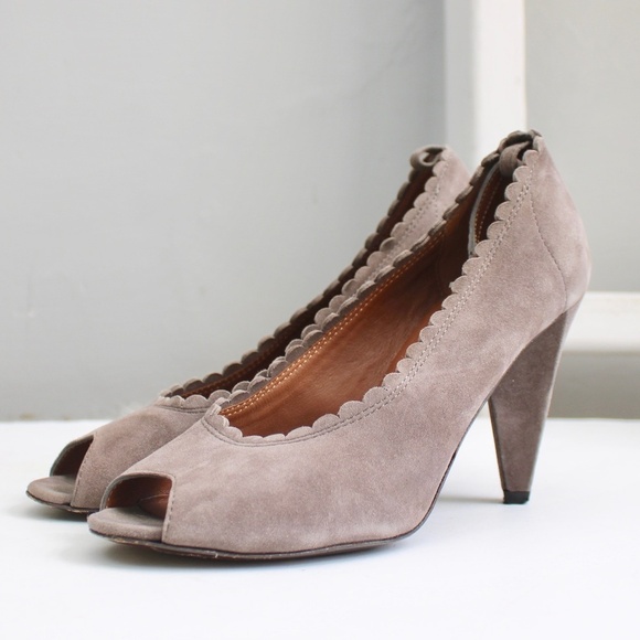 Marc by Marc Jacobs Brown Suede Scallop Open Peep Toe Heels Size 7 - Picture 2 of 10